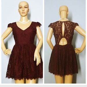 Kimchi Blue lace dress in plum/maroon color